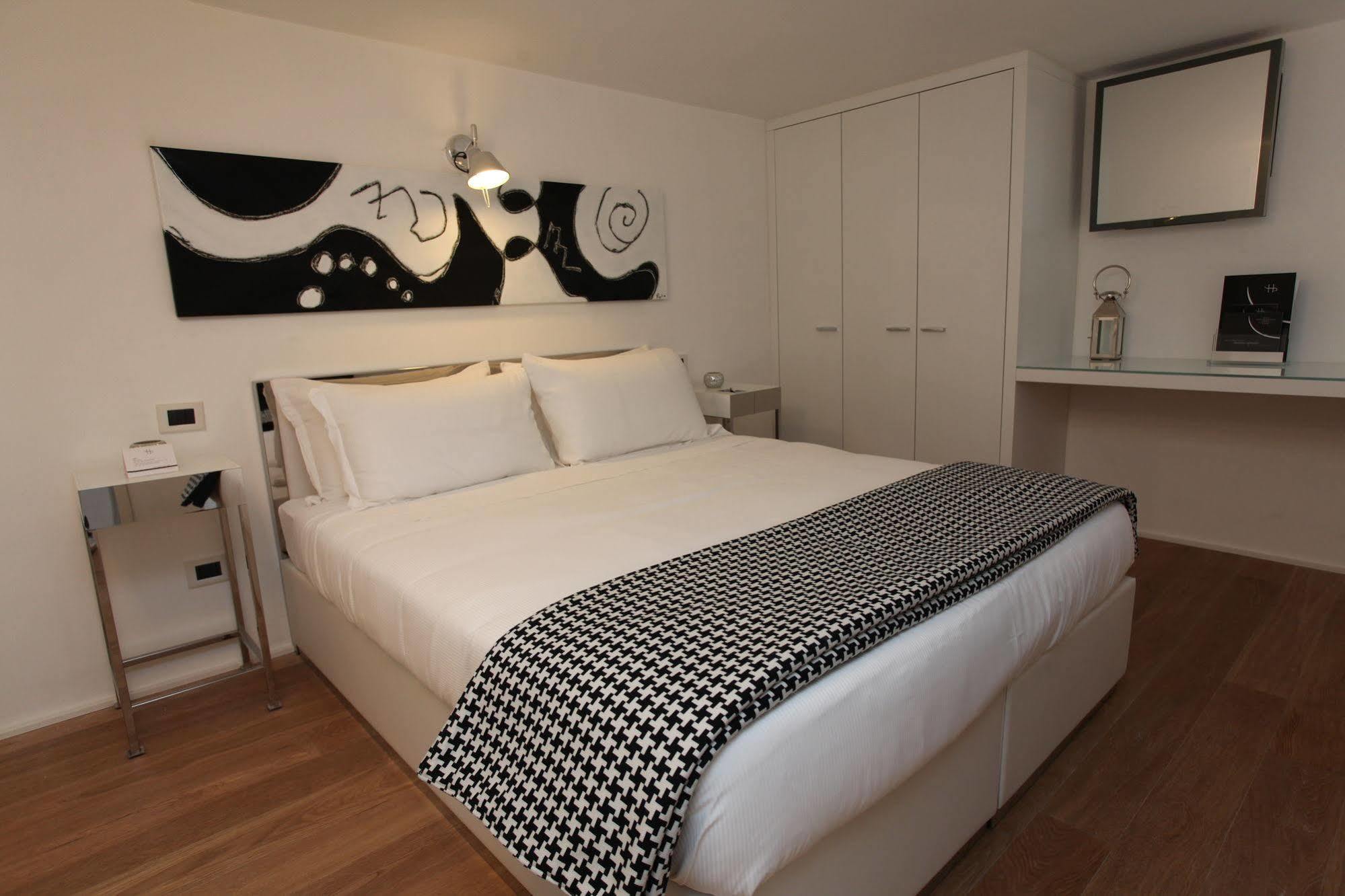 Lhp Suite Roma Piazza Del Popolo Exterior foto